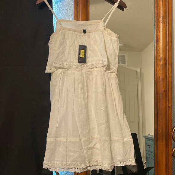 Jessica Simpson White Dress - Picture 2 of 4